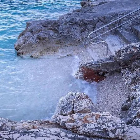 شقة Brane تروغير